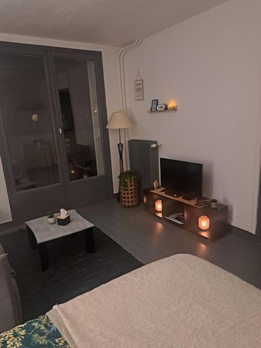 Studio 15 Mn De Paris Chelles  Exterior foto